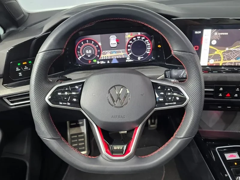 VW Golf 2.0 Gti, снимка 12 - Автомобили и джипове - 55748386