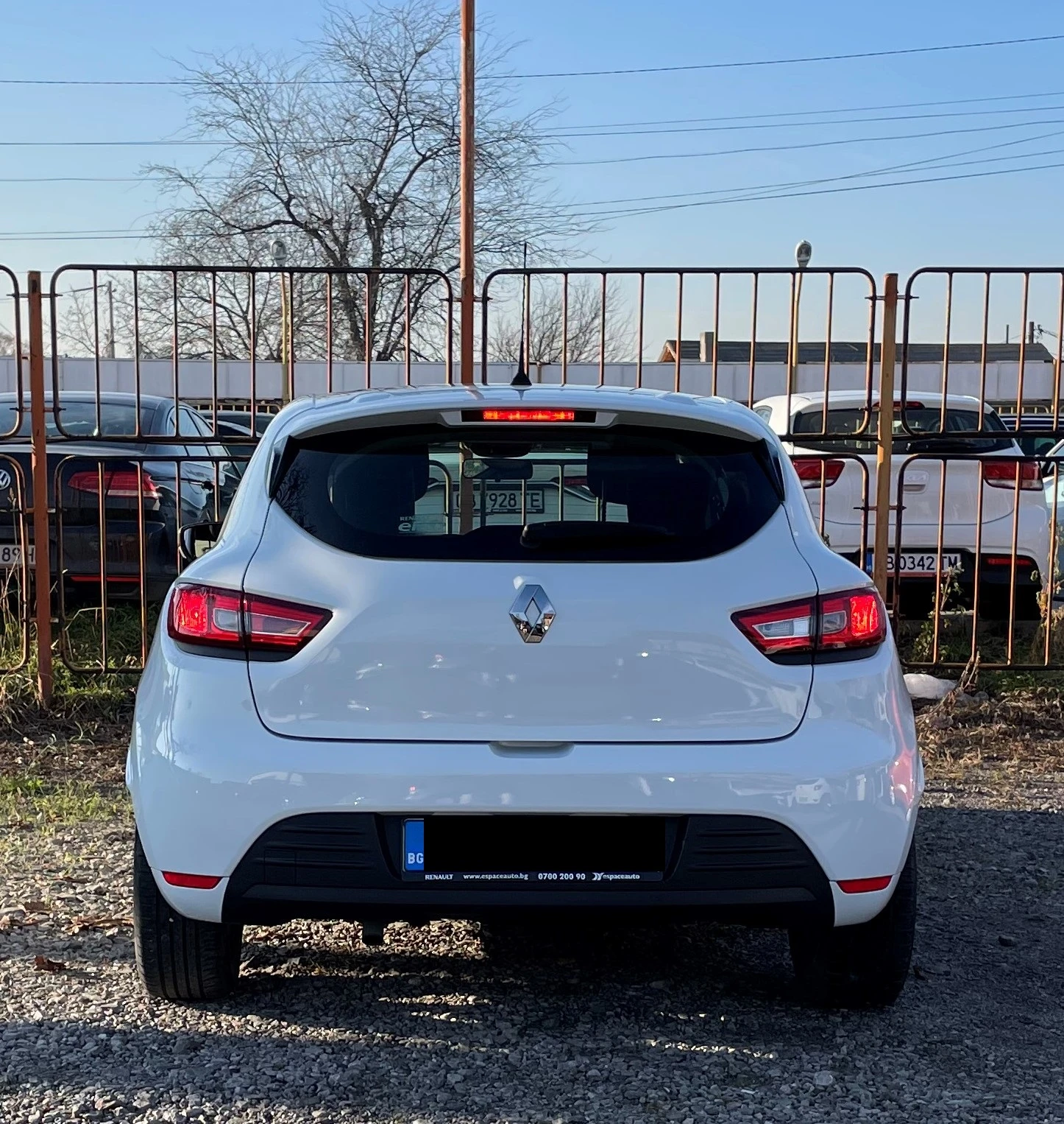 Renault Clio 1.2 75hp ZEN Navy - изображение 2