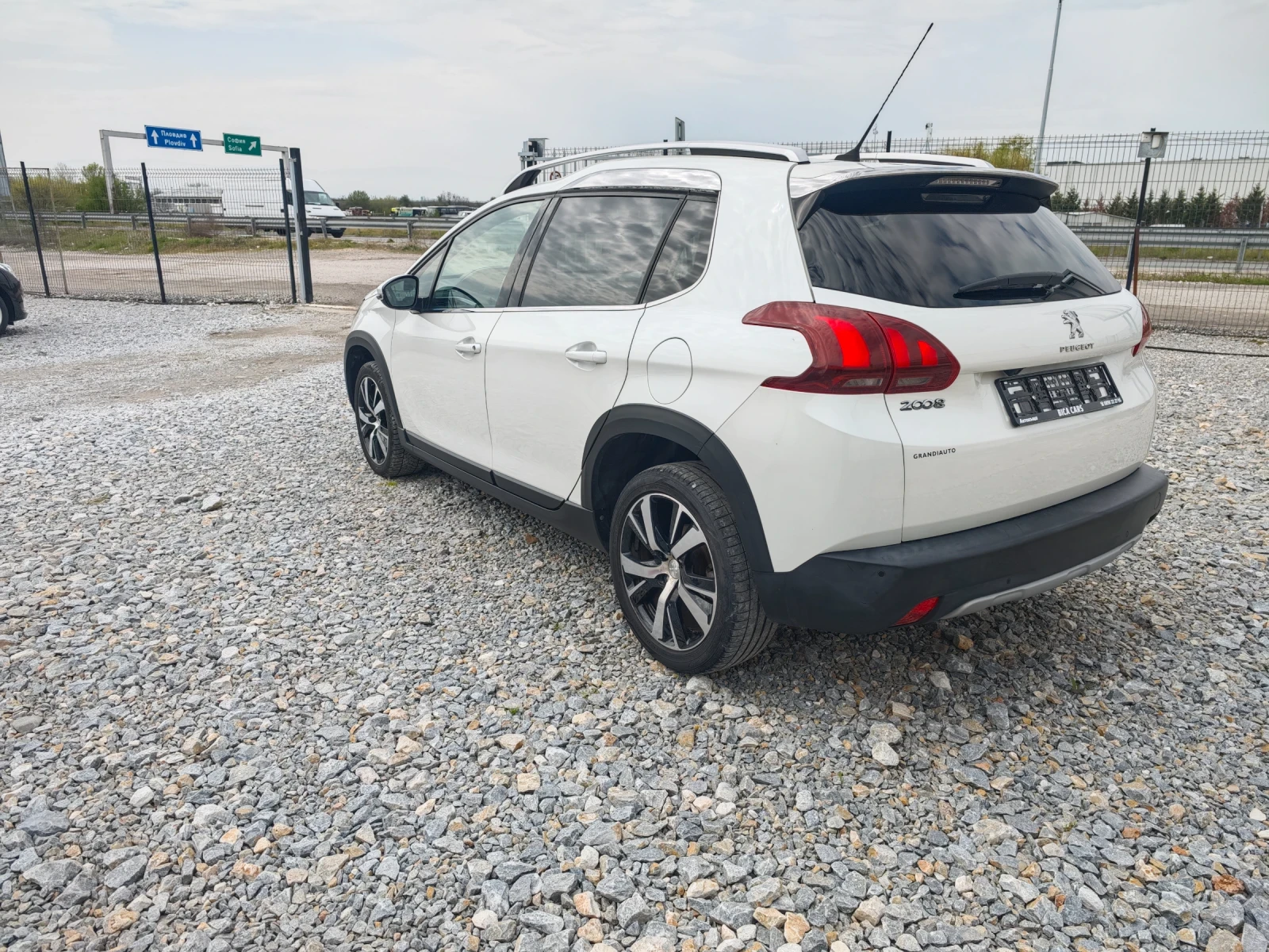 Peugeot 2008 1.6e-hdi  - изображение 6