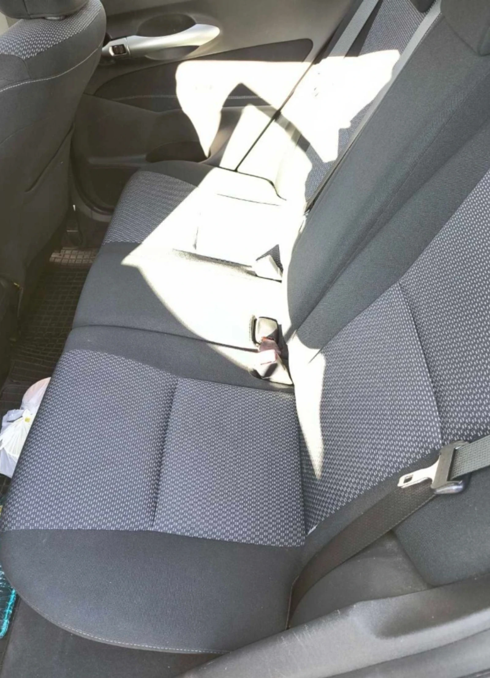 Toyota Auris 1.4 d4d - изображение 3