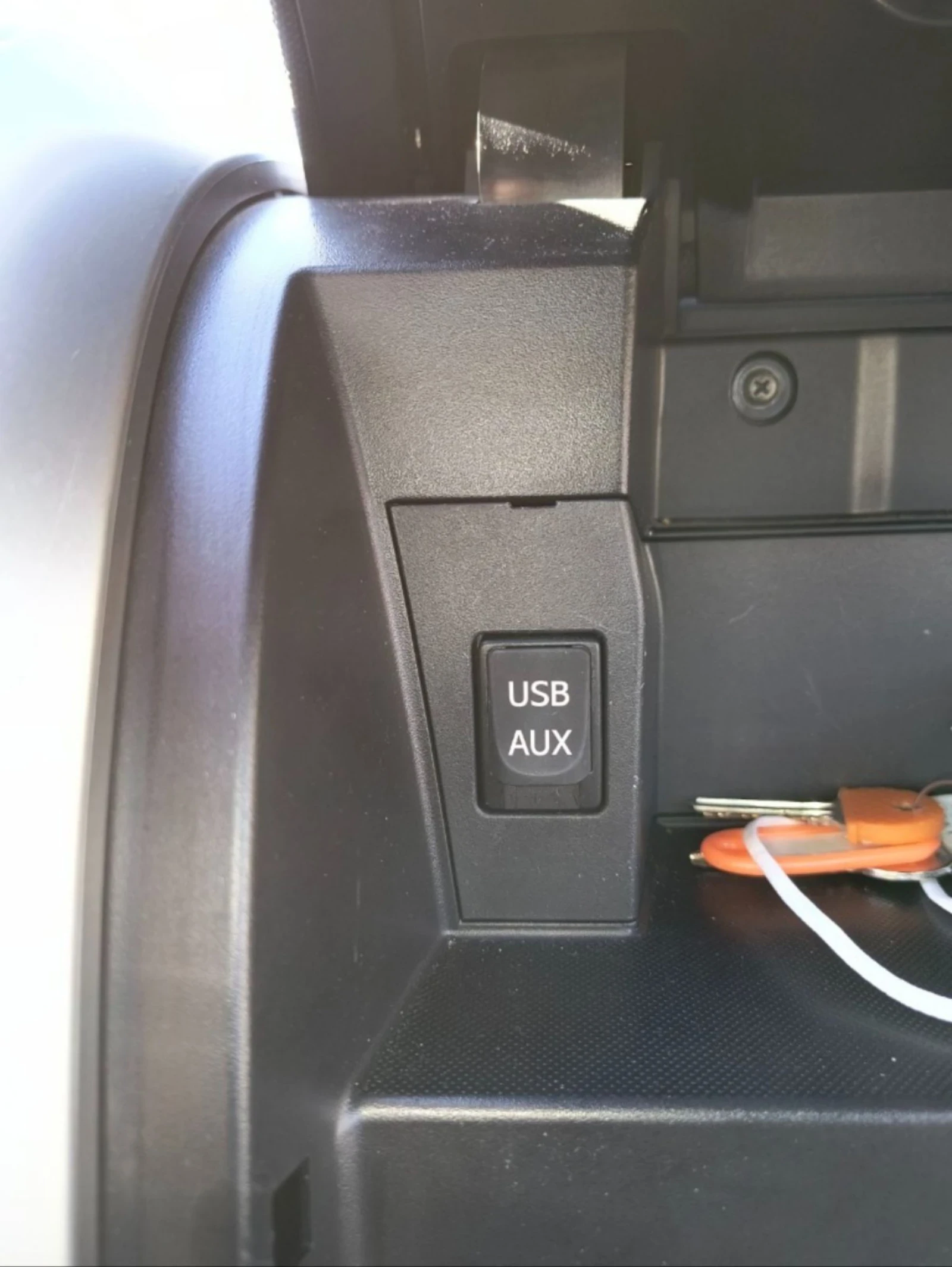 Toyota Auris 1.4 d4d - изображение 4