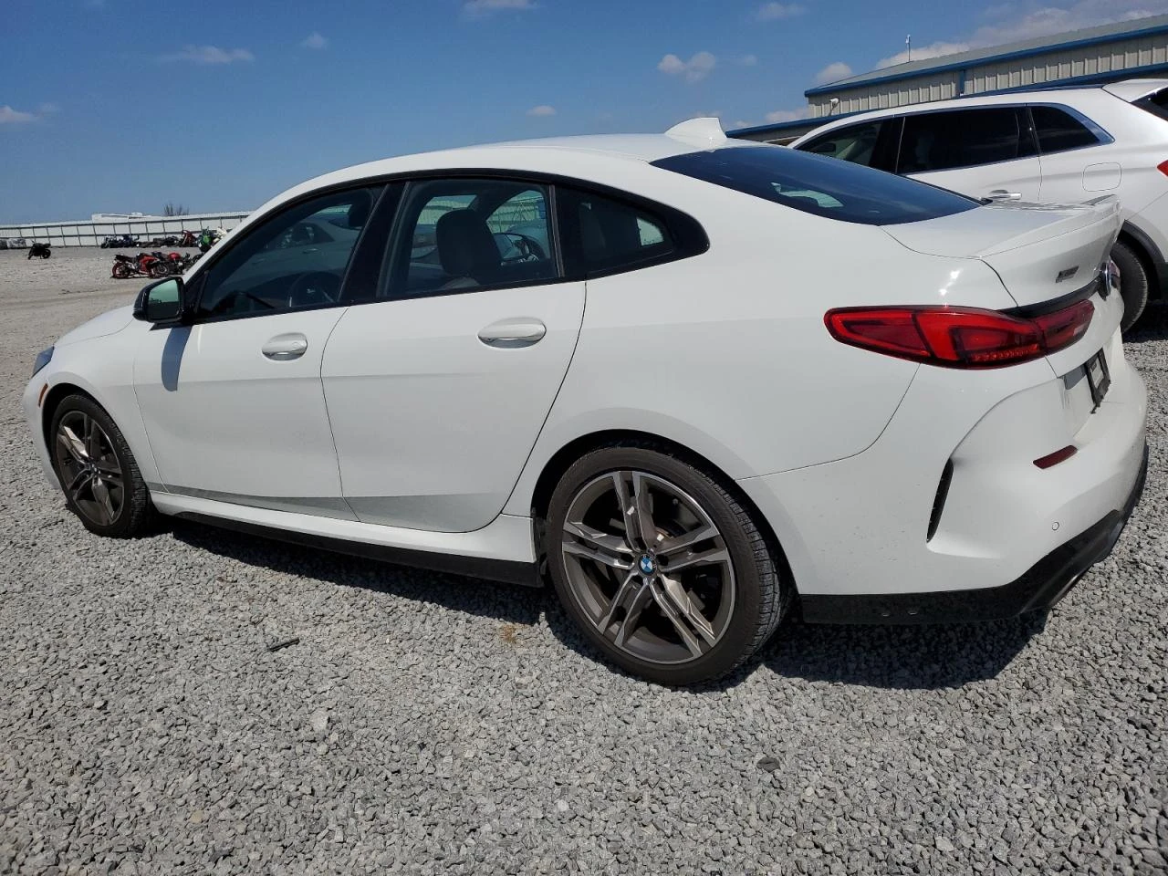 BMW 235 M235XI* РЕКАРО* ПОДГРЕВИ* АМБИЕНТ* DRIVING ASSISTA - изображение 4