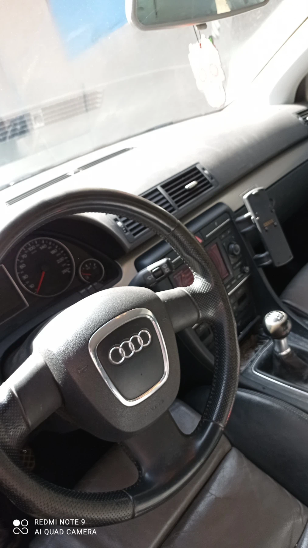 Audi A4 B7 quattro  - изображение 7