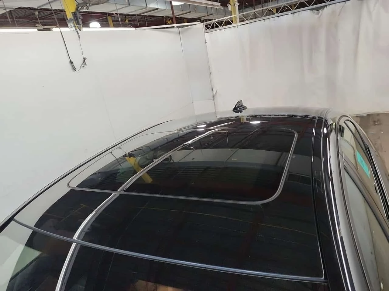 BMW 530E * XDRIVE * CARFAX * PANO * HEAD UP *  - изображение 9