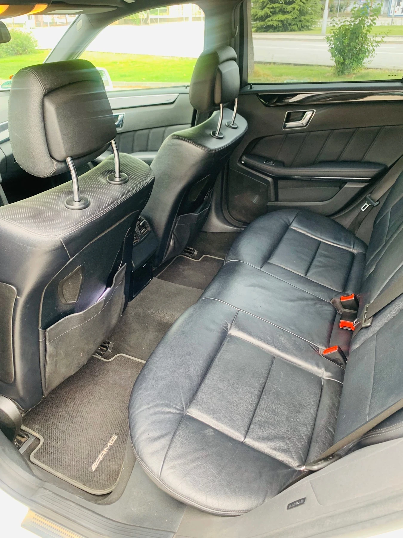 Mercedes-Benz E 350  - изображение 9