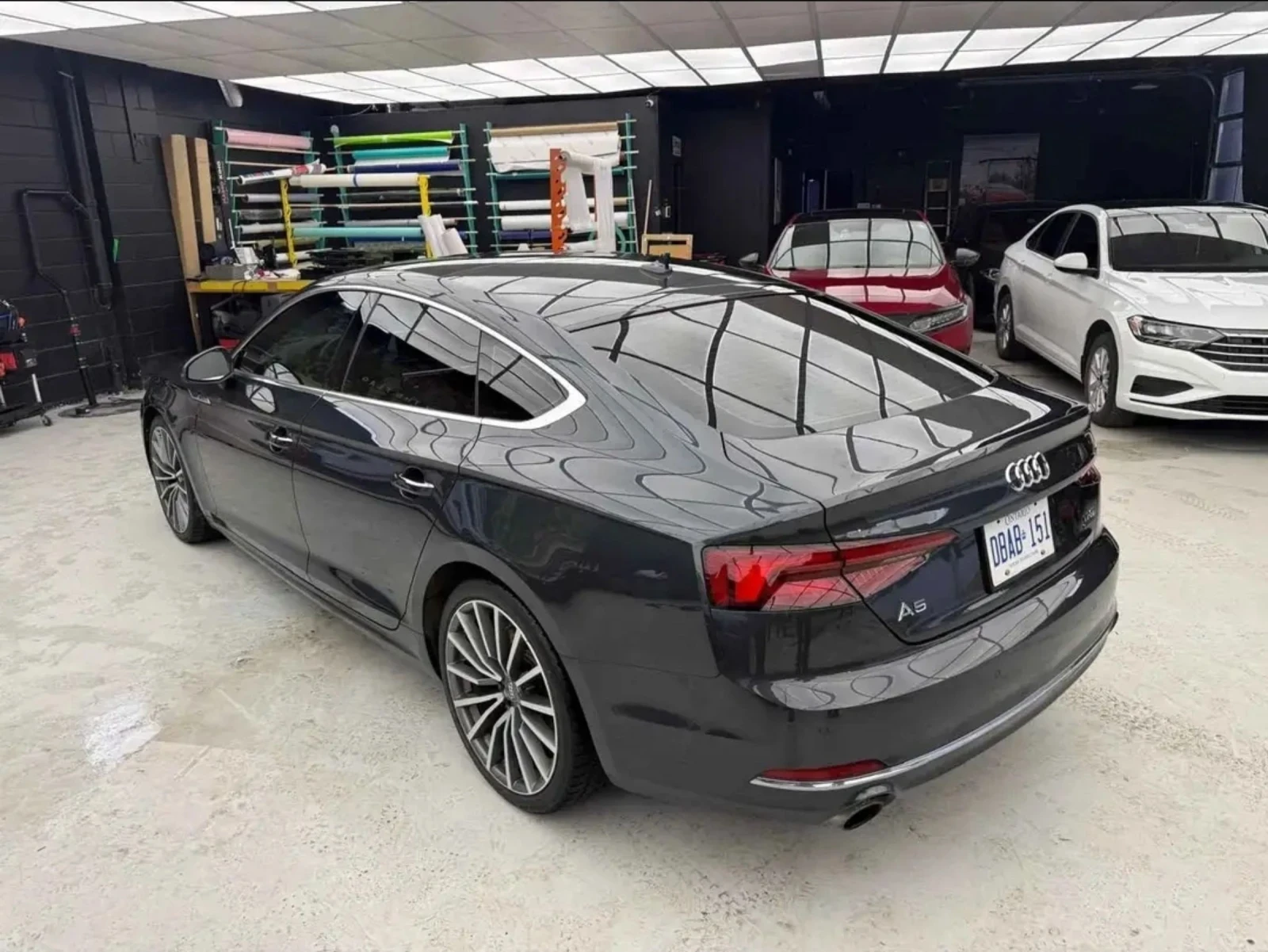 Audi A5 2018/B&O/AMBIENT/PANO/360/4x4/Чист КАРФАКС, снимка 7 - Автомобили и джипове - 54071035