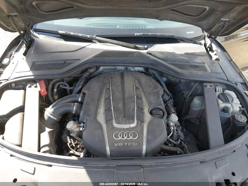 Audi A8 4.0l 4.0T, снимка 10 - Автомобили и джипове - 54141611
