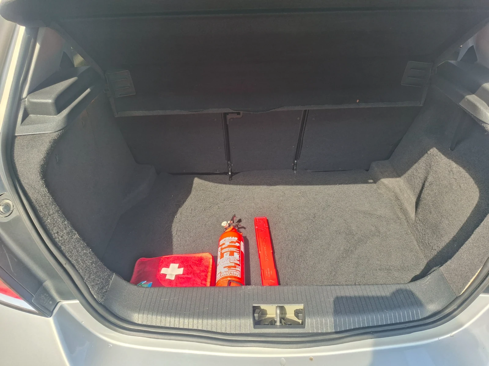 Opel Astra 1.7 CDTI, снимка 12 - Автомобили и джипове - 54174091