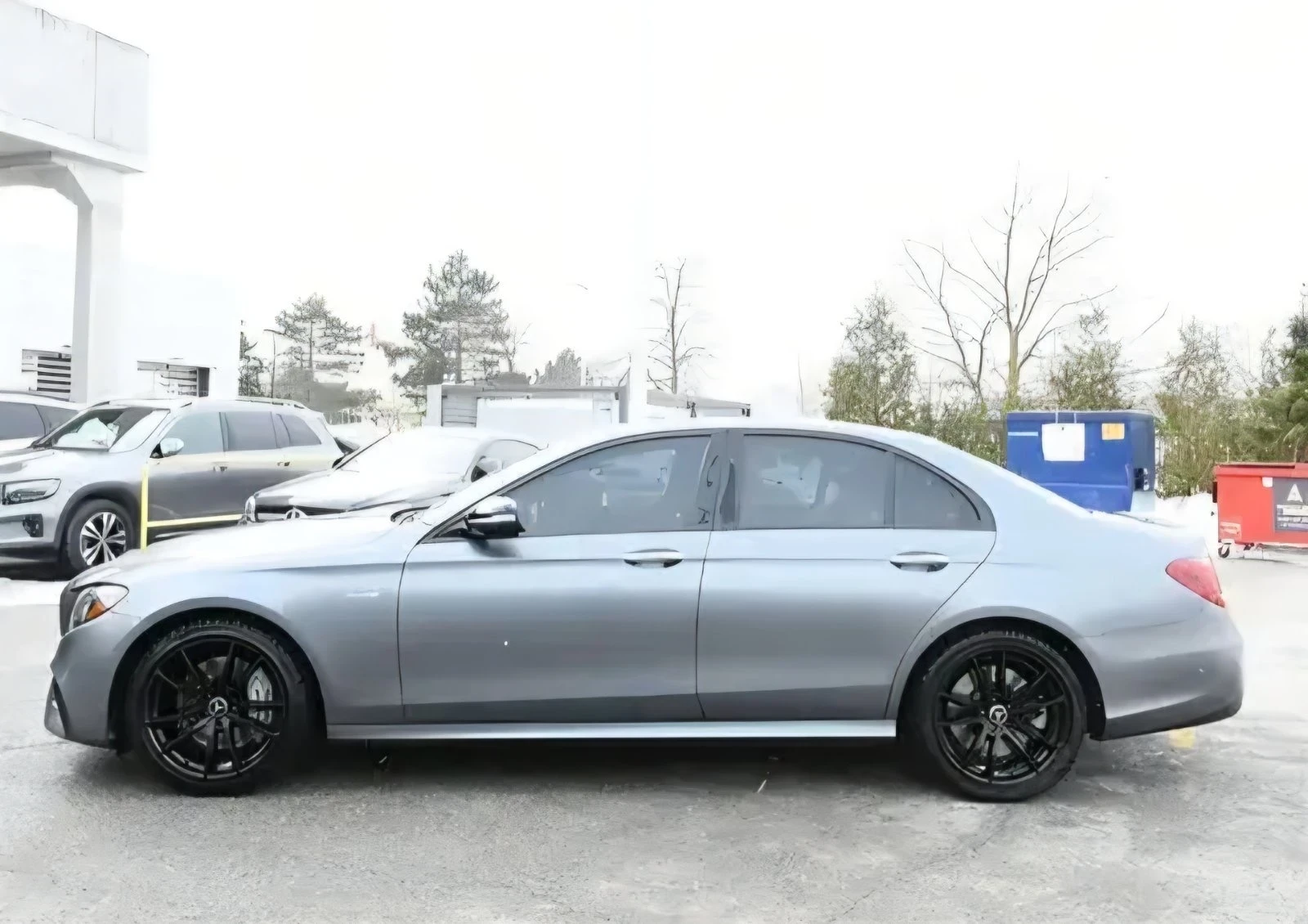 Mercedes-Benz E 43 AMG Burmester* Панорама* Обдухване* 360, снимка 5 - Автомобили и джипове - 54184865