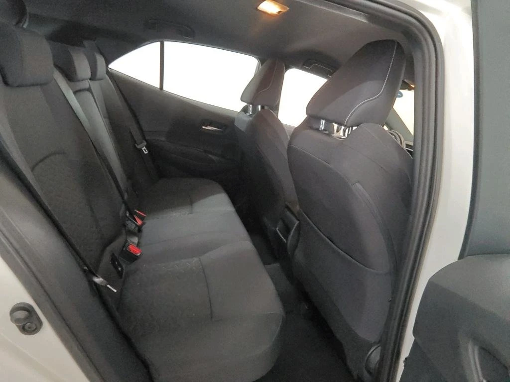 Toyota Corolla 1.8 Business - Hybrid, снимка 10 - Автомобили и джипове - 54205335