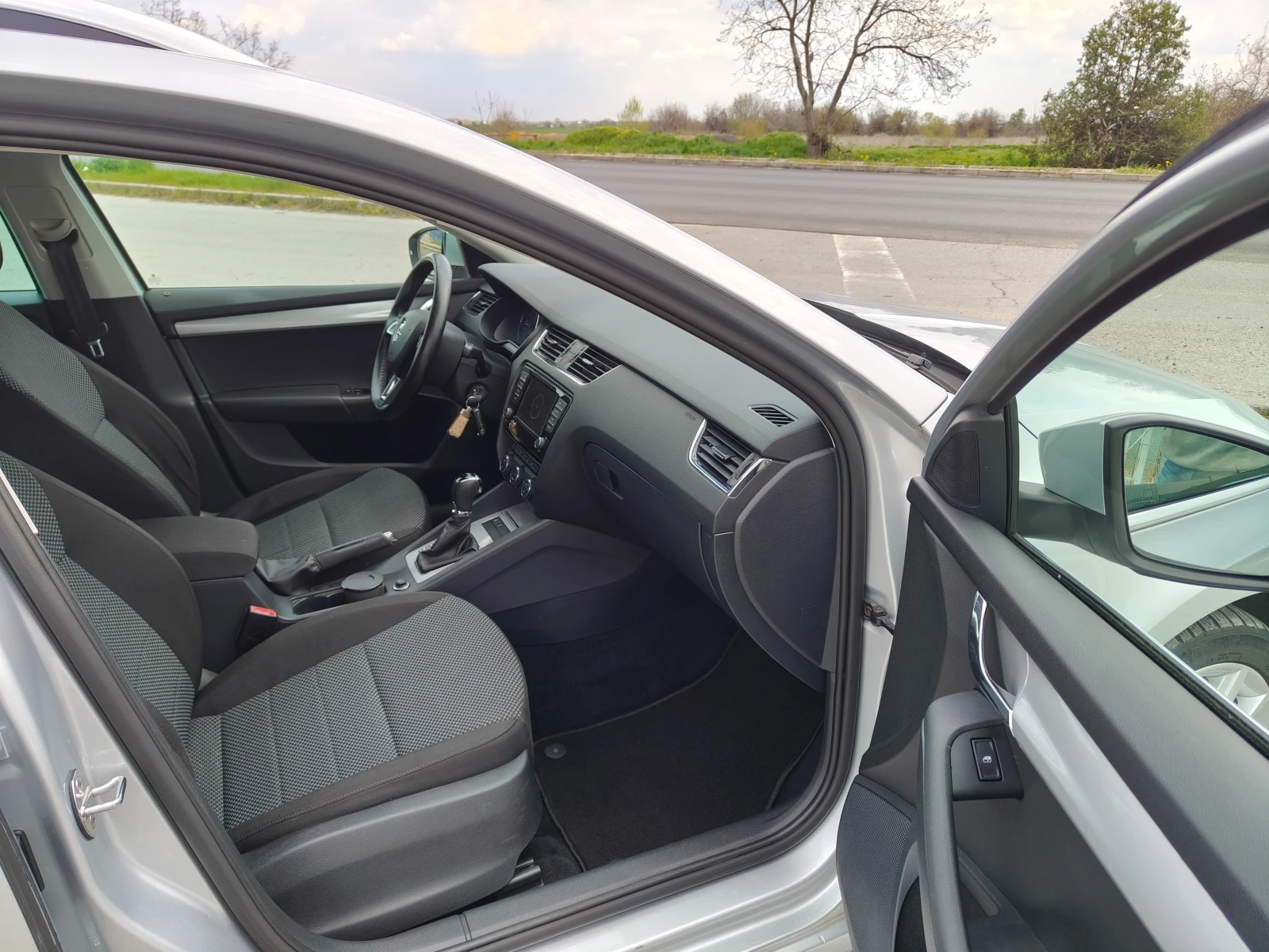 Skoda Octavia 2.0 TDI DSG NAVI EURO 6B | Mobile.bg � ����������� 10