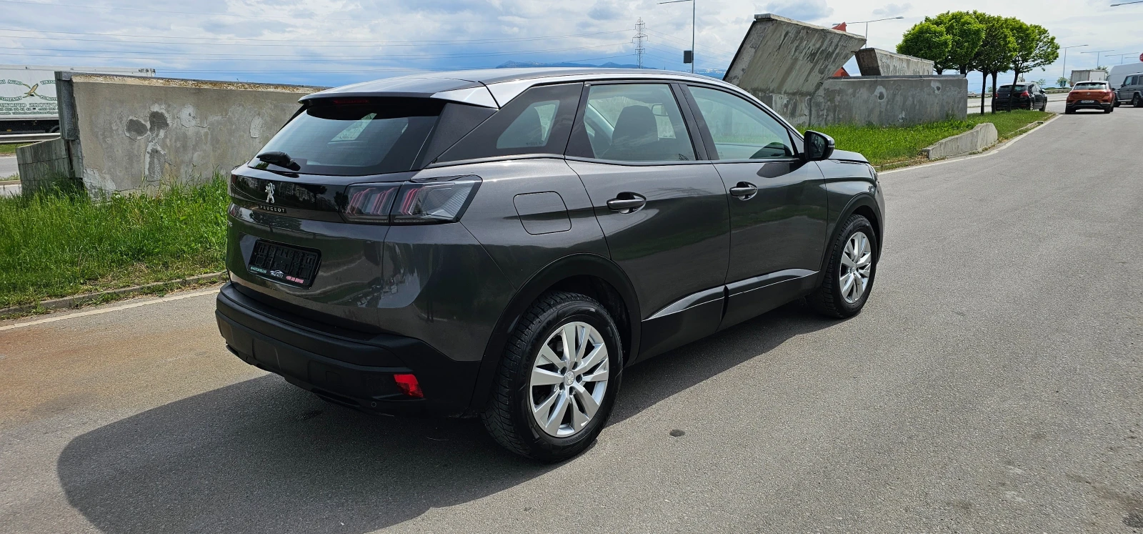 Peugeot 3008 1500, снимка 4 - Автомобили и джипове - 54563473