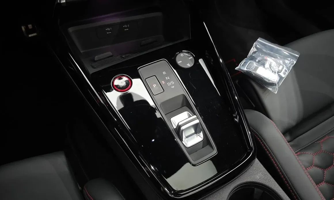 Audi Rs3 * DISTRONIC * MATRIX * B&O * HEAD-UP * KAMEPA | Mobile.bg � ����������� 9