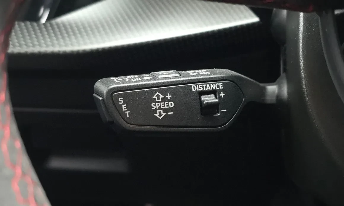 Audi Rs3 * DISTRONIC * MATRIX * B&O * HEAD-UP * KAMEPA | Mobile.bg � ����������� 17