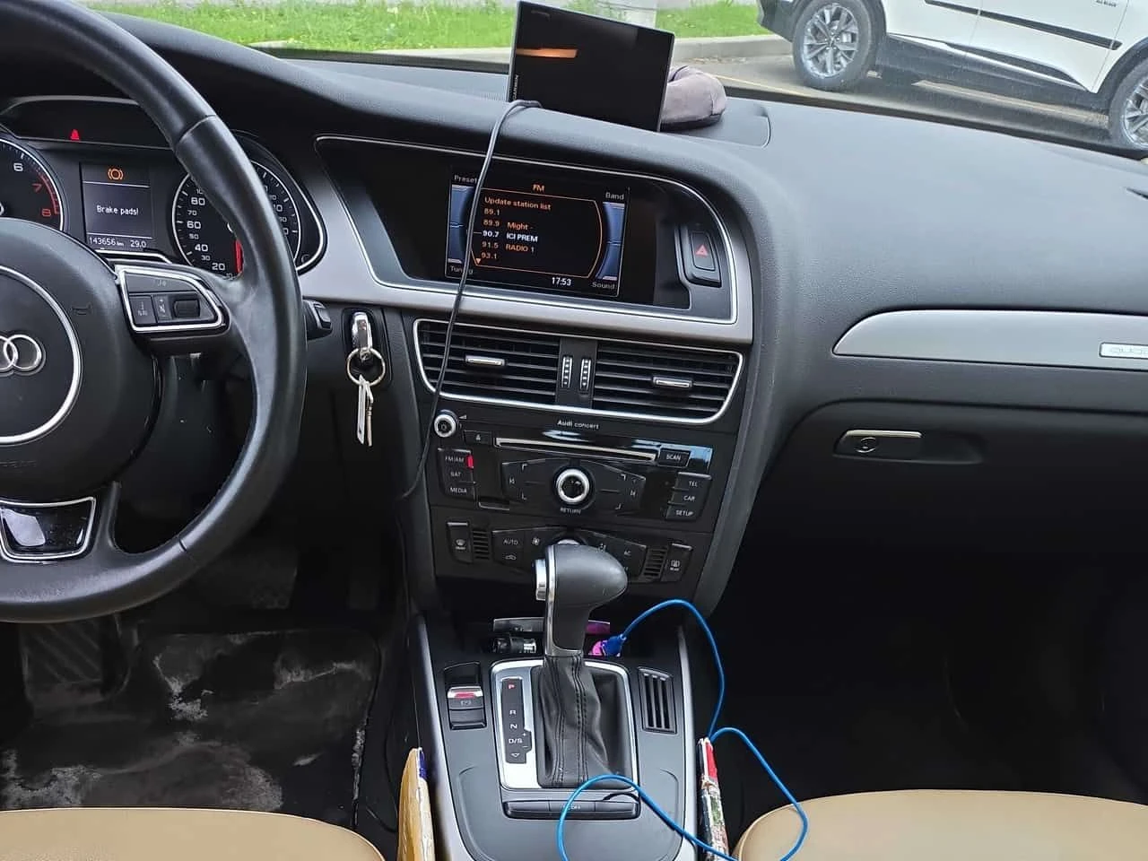 Audi A4 * 4dr Sdn Auto quattro* ����������*  | Mobile.bg � ����������� 9