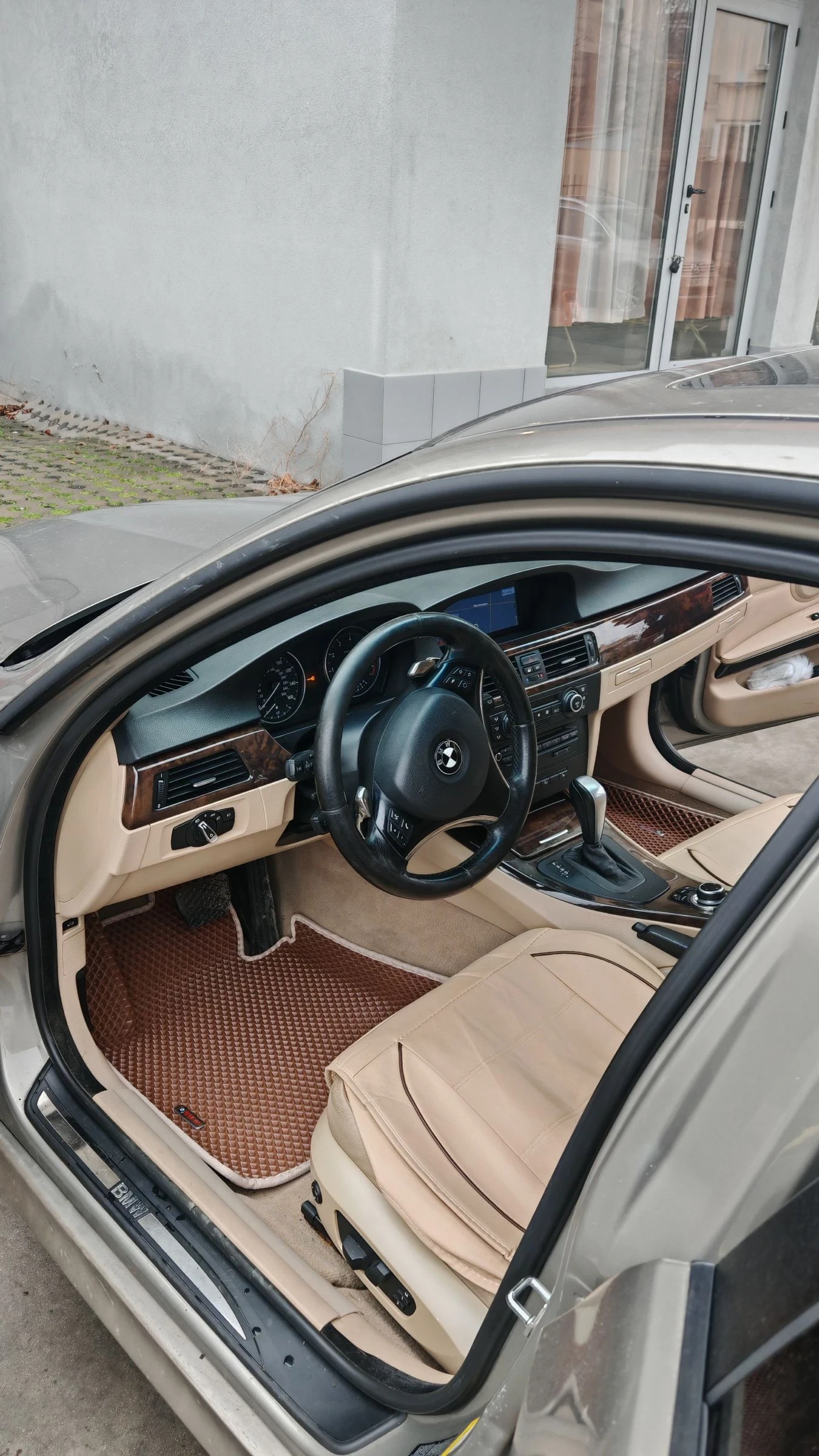 BMW 328 Е90, снимка 10 - Автомобили и джипове - 54729167