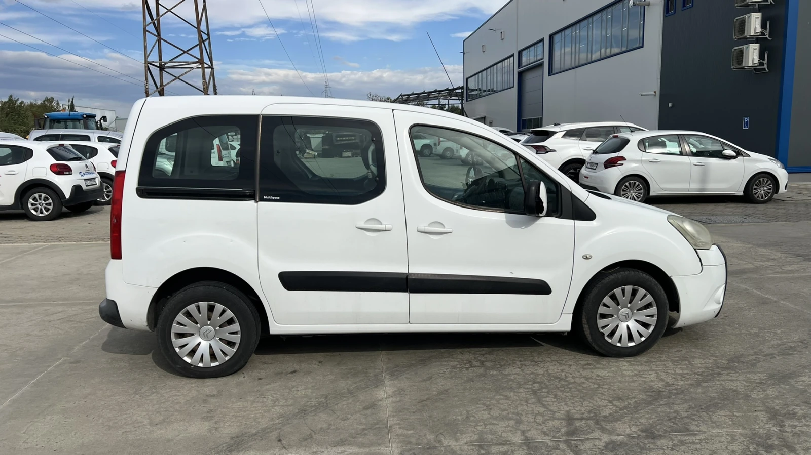 Citroen Berlingo, снимка 2 - Автомобили и джипове - 56014930