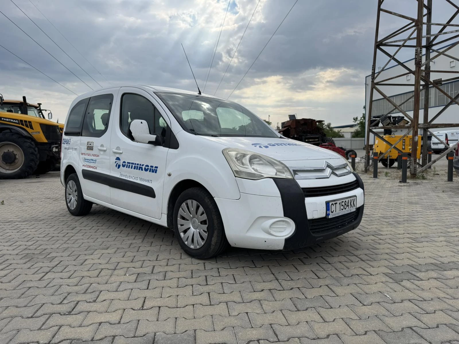 Citroen Berlingo, снимка 5 - Автомобили и джипове - 55145669