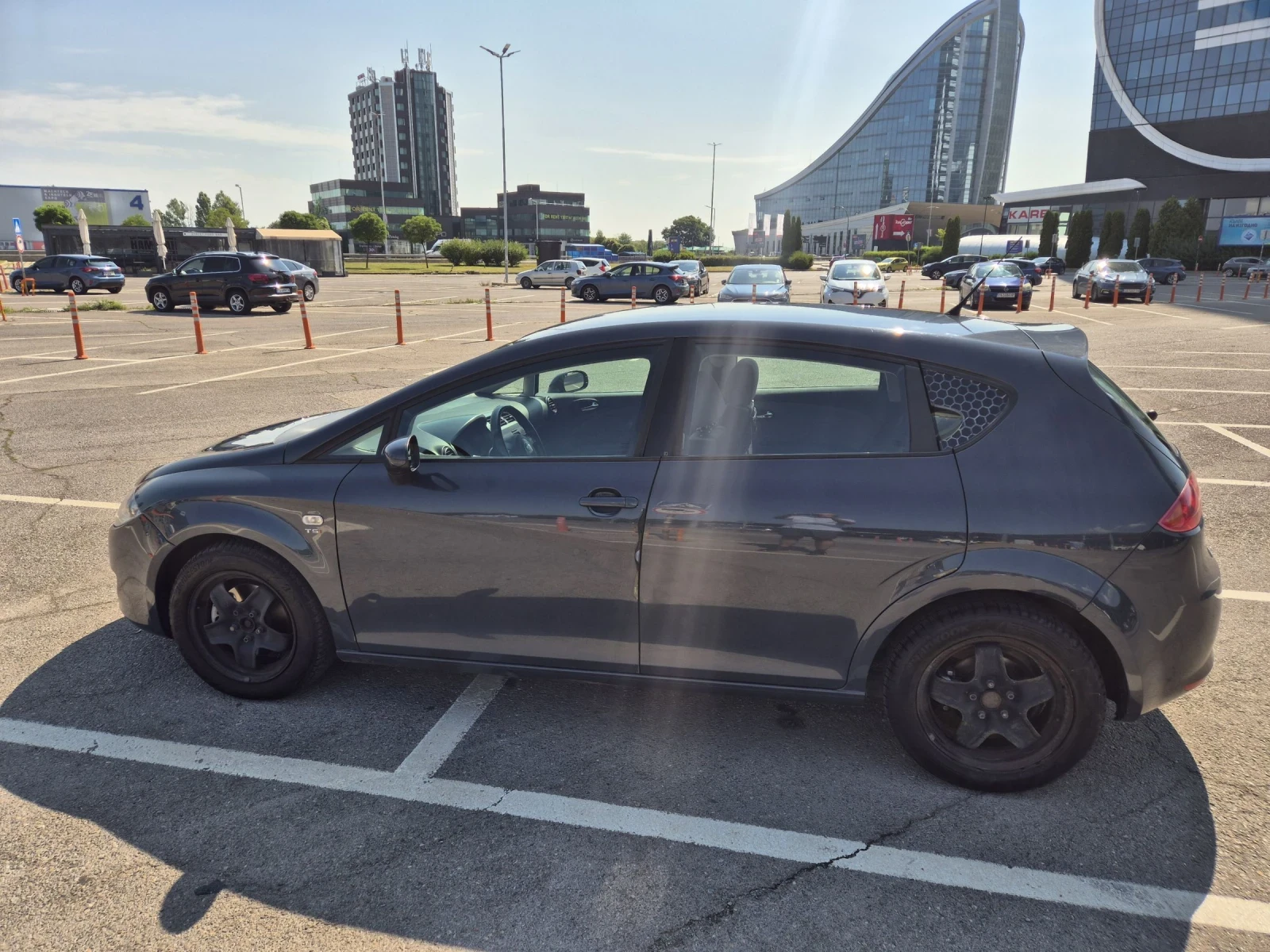 Seat Leon Stylance, снимка 6 - Автомобили и джипове - 55338924