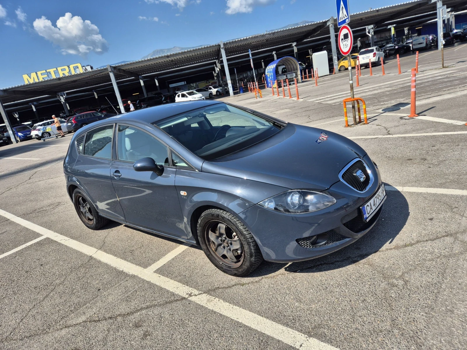 Seat Leon Stylance, снимка 2 - Автомобили и джипове - 55338924