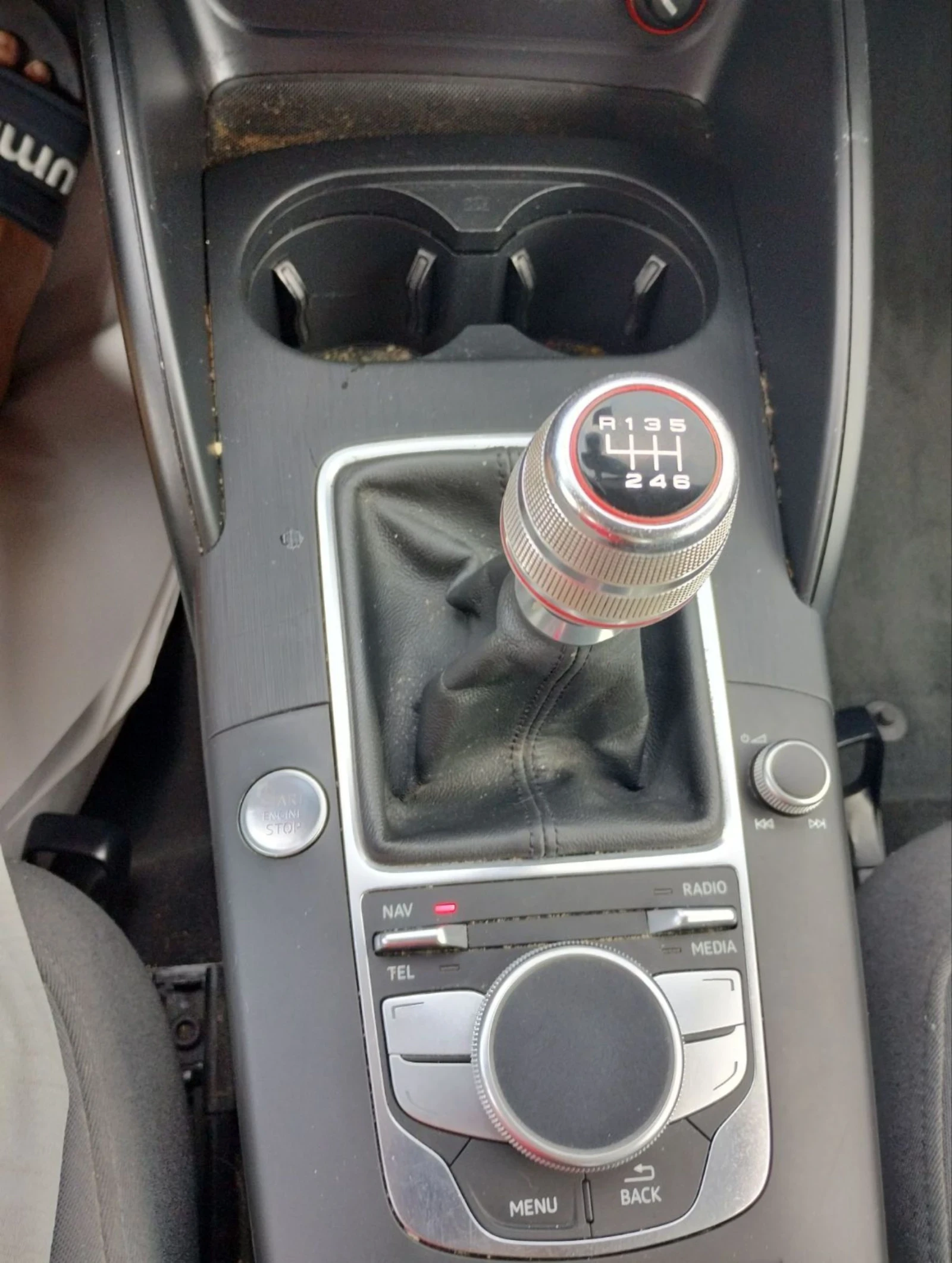 Audi A3 1.6 TDI EURO 6 , снимка 15 - Автомобили и джипове - 55343024