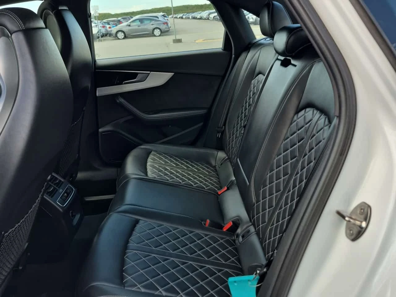 Audi S4 * PROGRESSIV * CARFAX * , снимка 12 - Автомобили и джипове - 55500078
