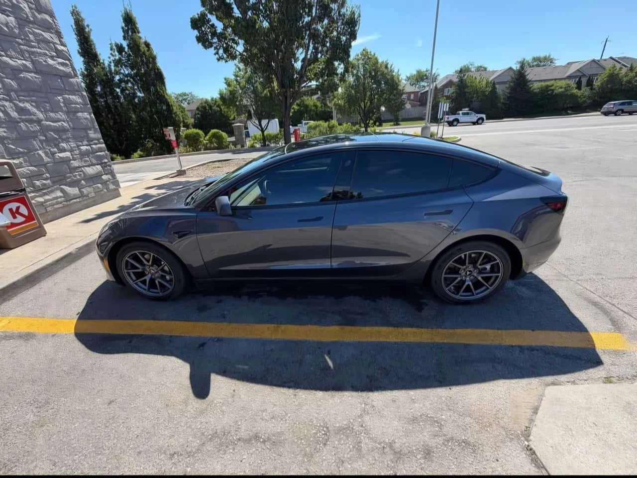 Tesla Model 3 * RWD * CARFAX * ����� �� ����������� | Mobile.bg � ����������� 2
