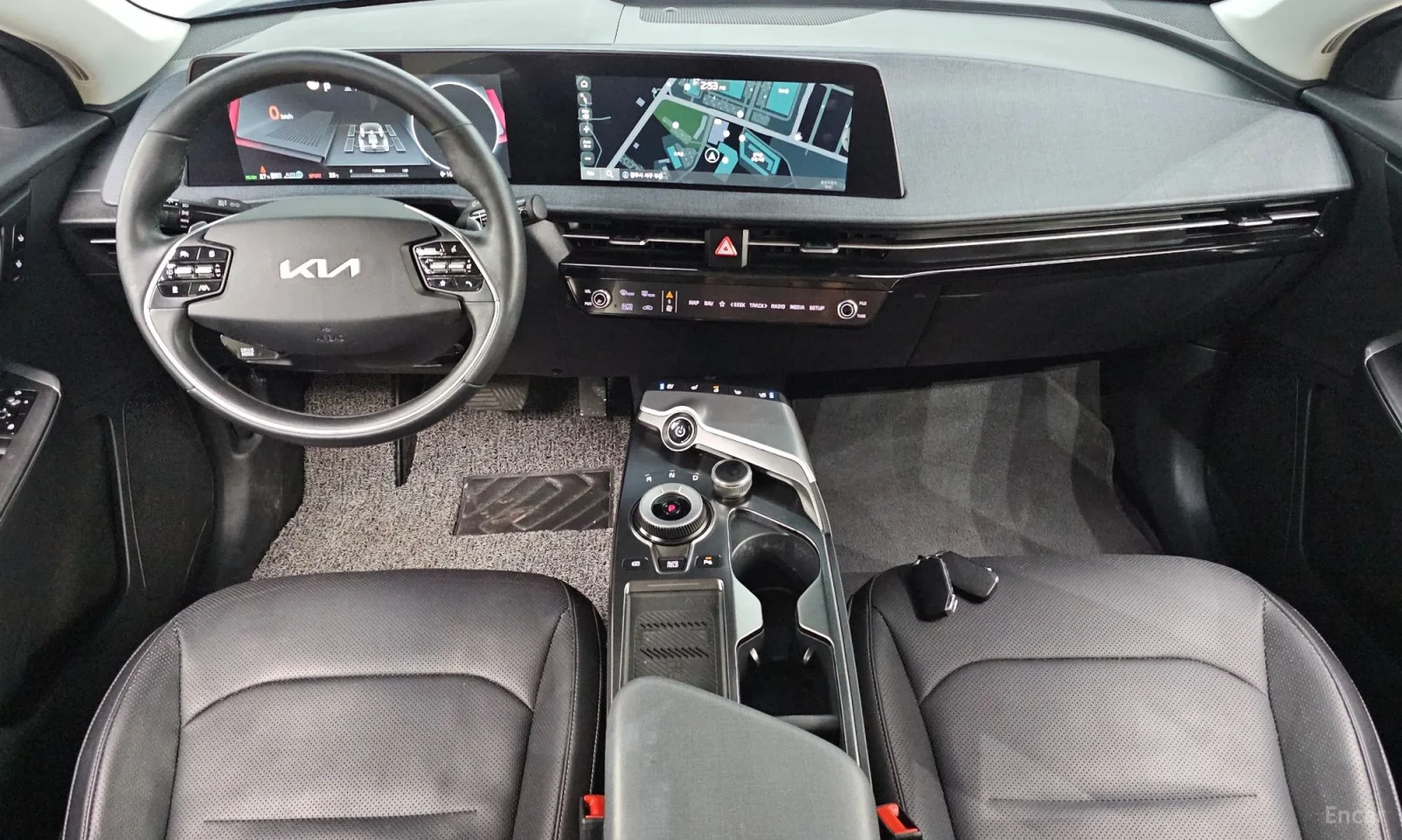 Kia EV6 АВАНСОВО ПЛАЩАНЕ\Long Range 4WD\ТОП ЦЕНА, снимка 7 - Автомобили и джипове - 56181588