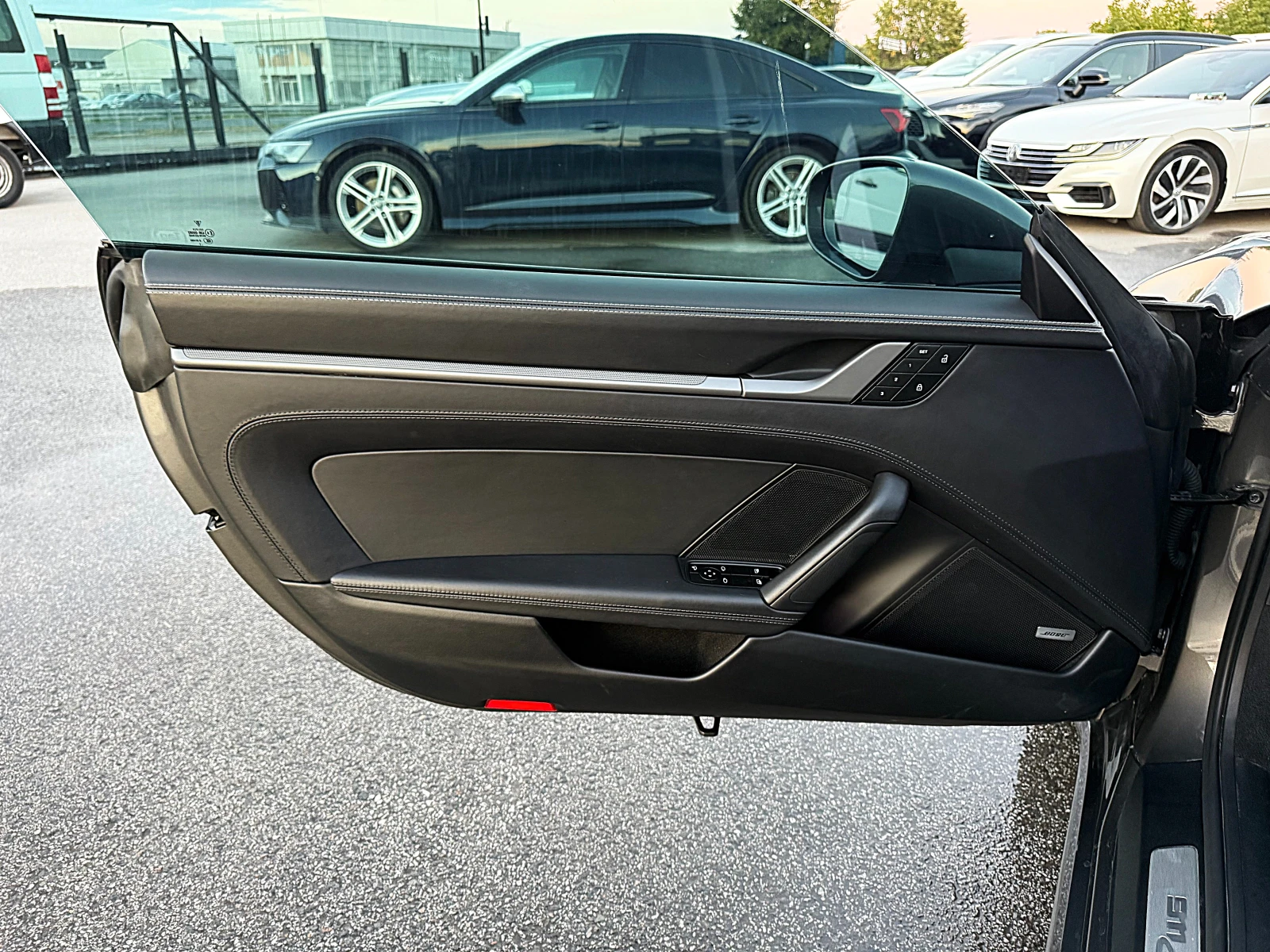 Porsche 911 ПОРЪЧКОВО-4S-PANORAMA-7скор-BOSE-360 KAMERI-FULL!, снимка 8 - Автомобили и джипове - 56332262