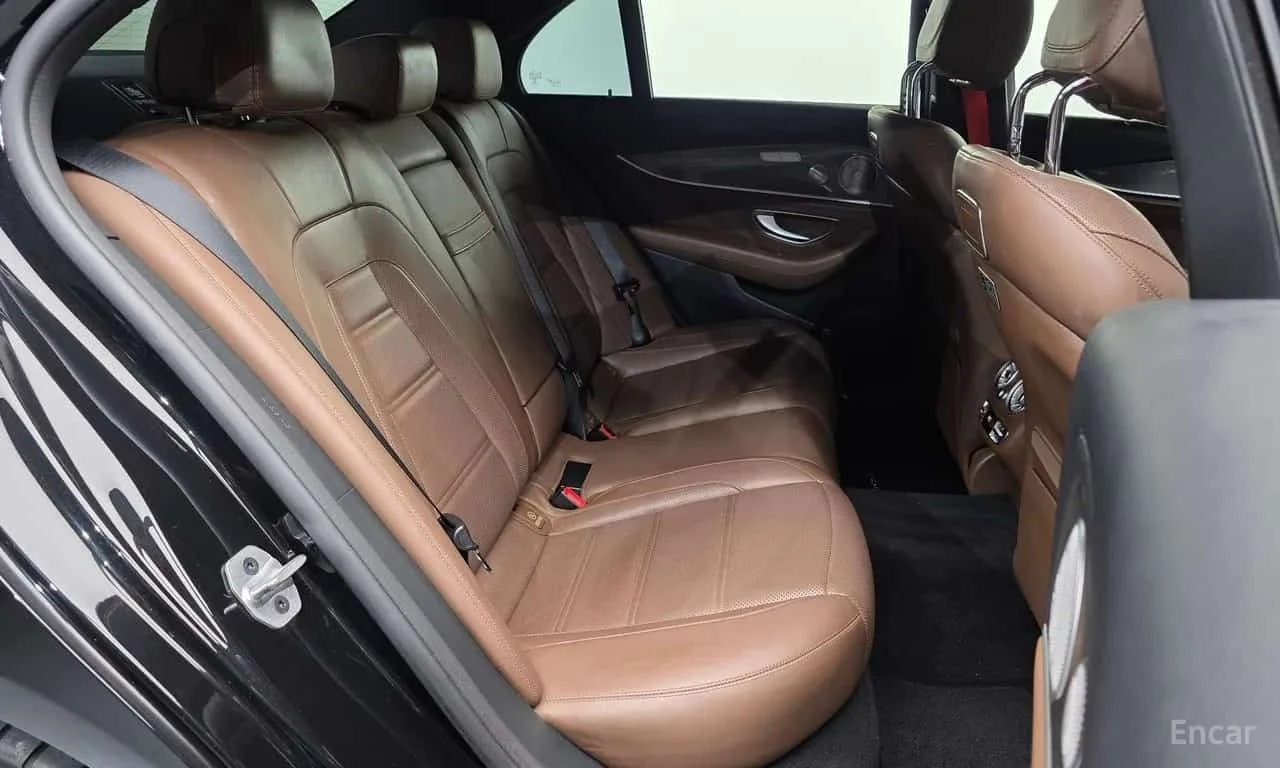Mercedes-Benz E 53 AMG 4MATIC+ /���������/��������/���������/360 | Mobile.bg � ����������� 12