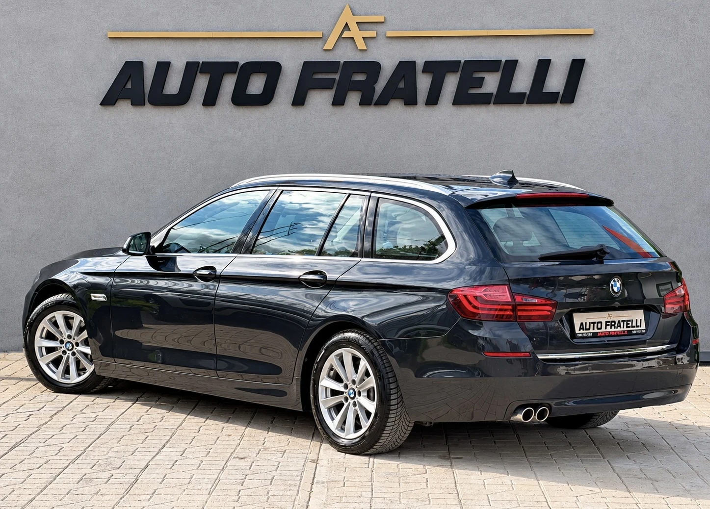 BMW 520 Face* xDrive* Luxury* ЛИЗИНГ* БАРТЕР, снимка 5 - Автомобили и джипове - 56680527