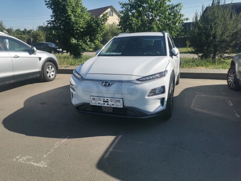 Hyundai Kona 64 KW, снимка 1 - Автомобили и джипове - 49582325