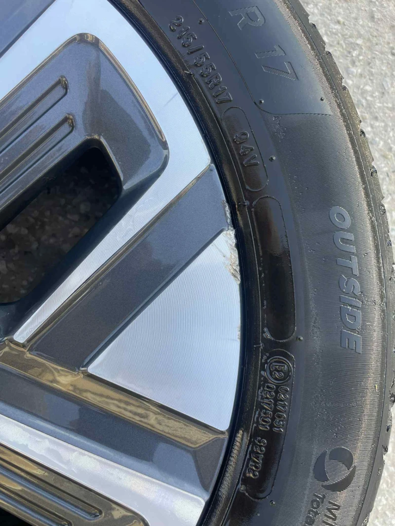 Hyundai Kona 64 KW, снимка 16 - Автомобили и джипове - 52299805