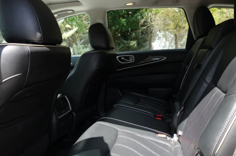 Infiniti QX60 //Внос от САЩ// Bose пакет// AWD, снимка 10 - Автомобили и джипове - 51619540