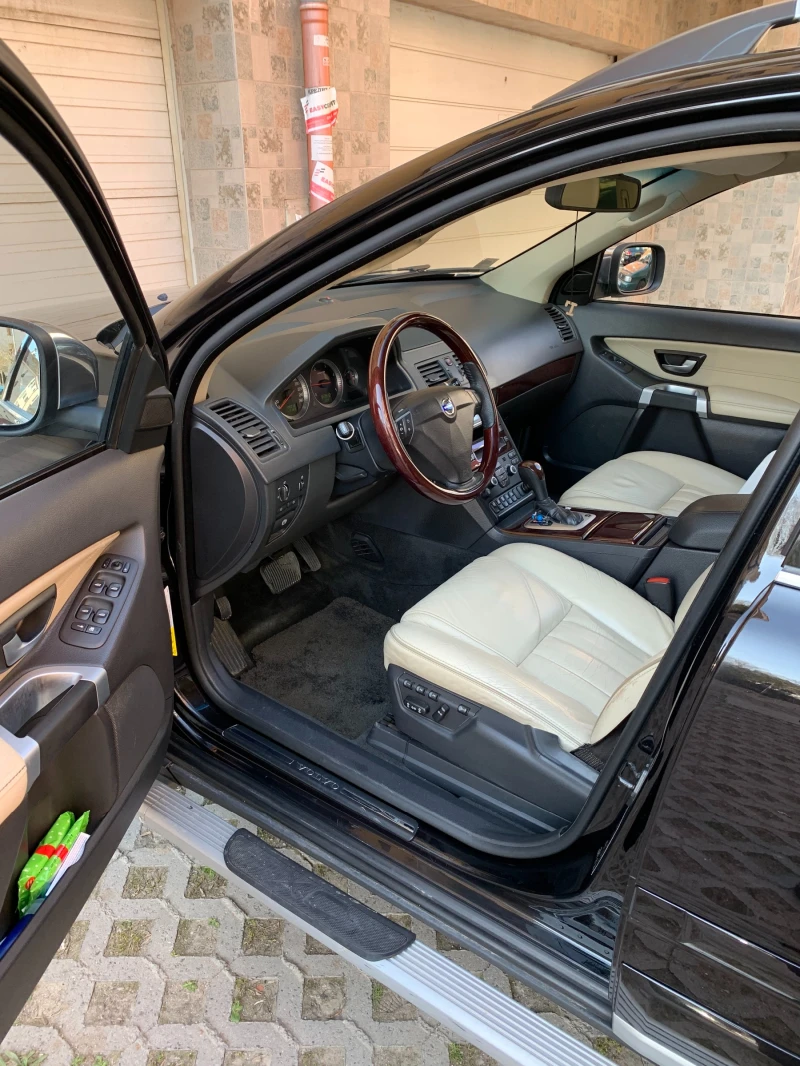 Volvo Xc90, снимка 10 - Автомобили и джипове - 52801540