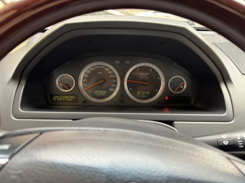 Volvo Xc90, снимка 16 - Автомобили и джипове - 52801540