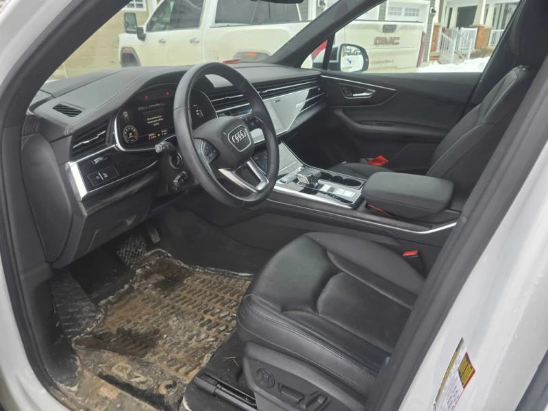 Audi Q7 2023 Technik * CARFAX * БЕЗ ПЪРВОНАЧАЛНА ВНОСКА, снимка 7 - Автомобили и джипове - 53132858