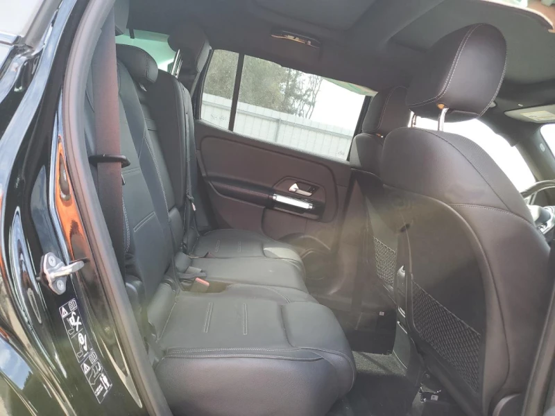 Mercedes-Benz GLB 250 4MATIC* DISTRONIC* 360* DIGITAL* ПОДГРЕВИ* , снимка 11 - Автомобили и джипове - 53235683