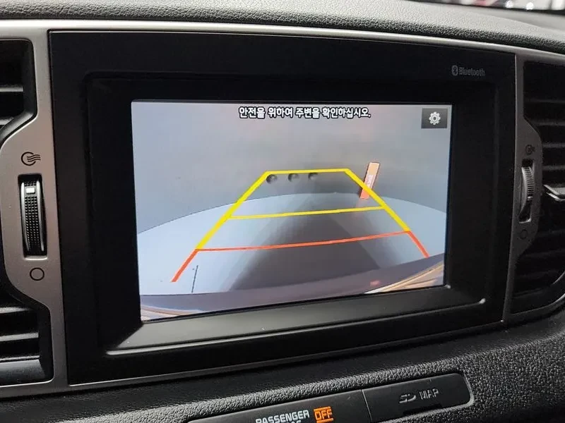 Kia Sportage, снимка 15 - Автомобили и джипове - 52558879