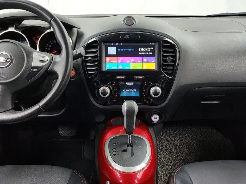 Nissan Juke SV F15 1.6 Бензин, снимка 6 - Автомобили и джипове - 55458145