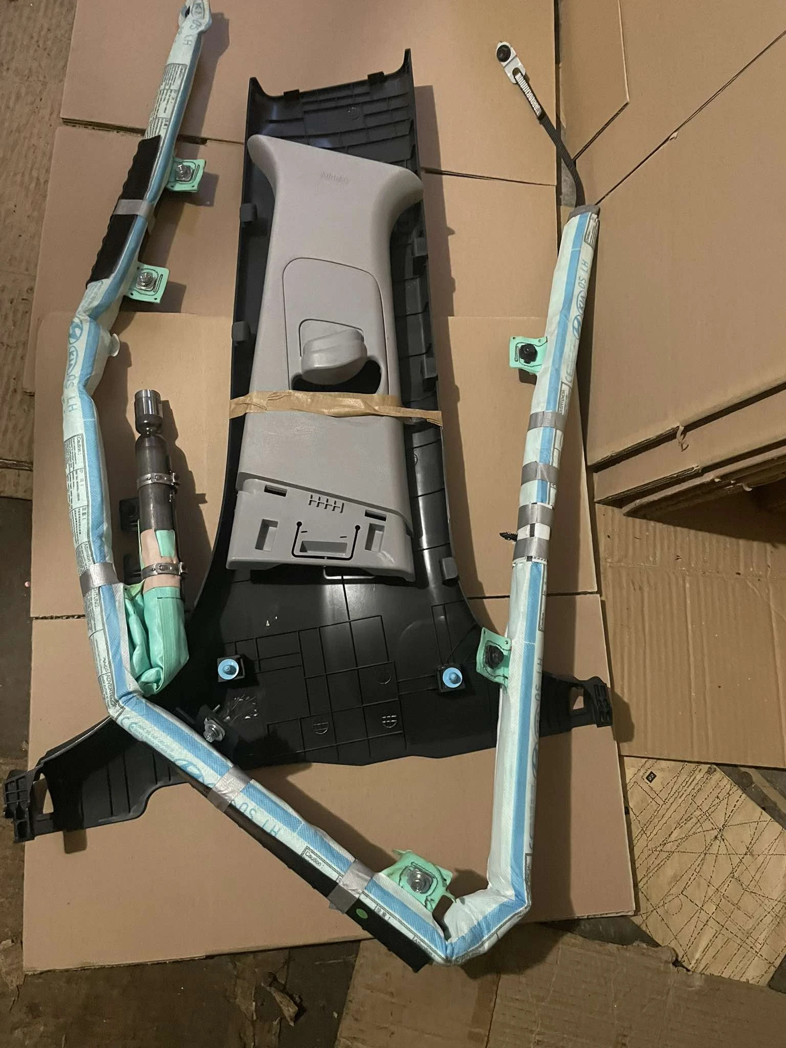 Hyundai Kona 64 KW - изображение 5