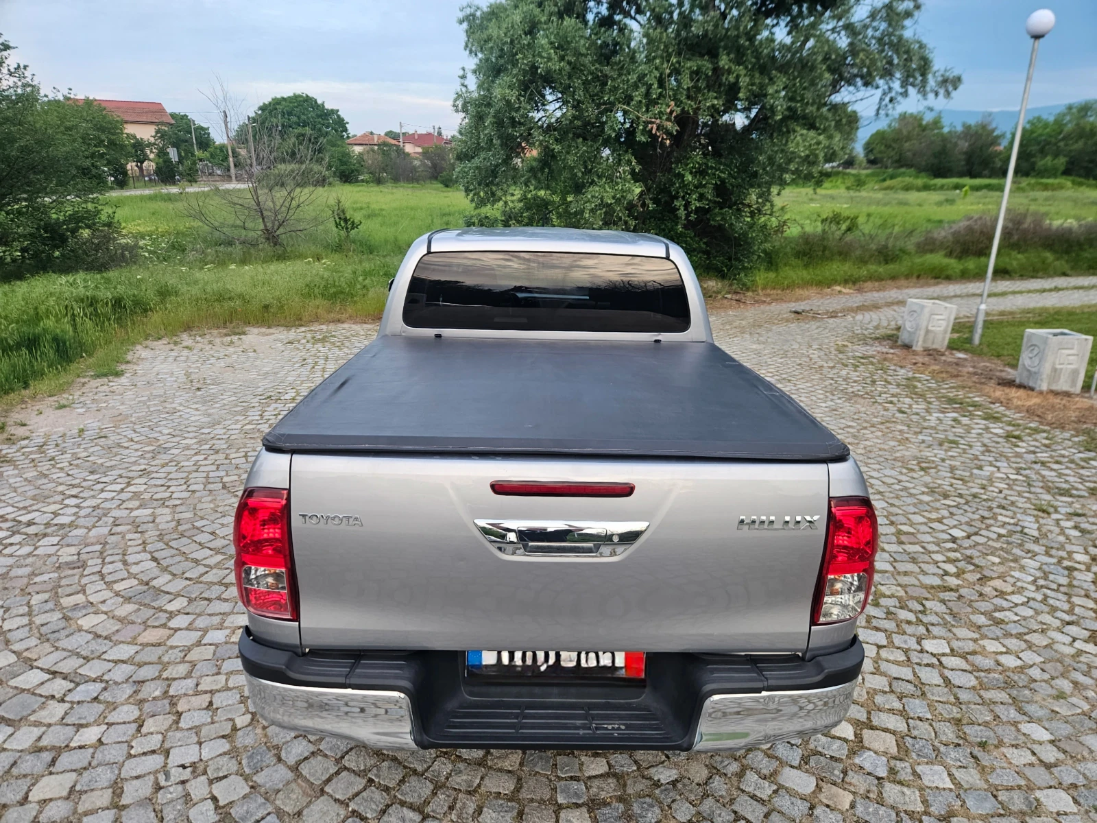 Toyota Hilux Comfort - изображение 9