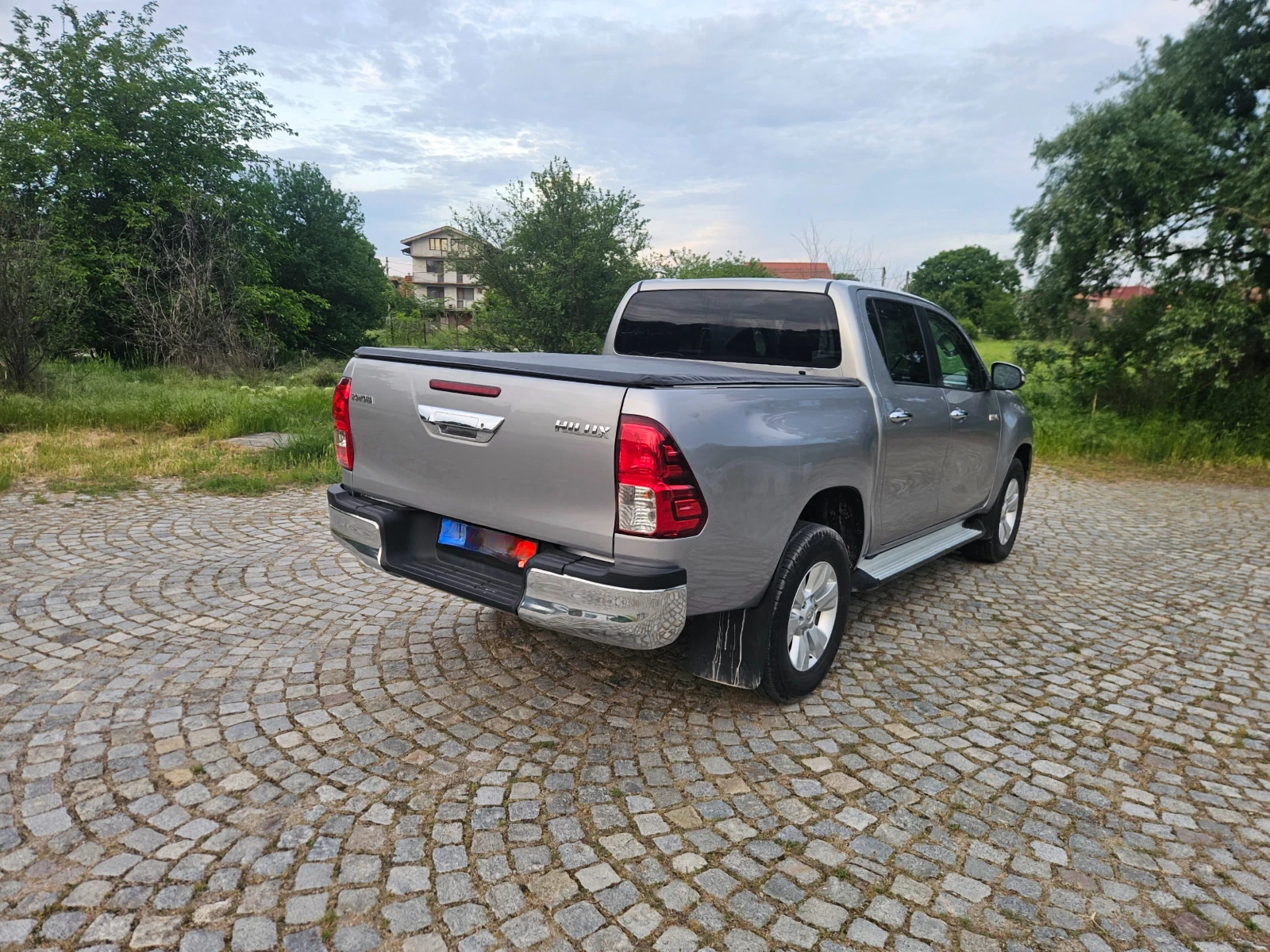 Toyota Hilux Comfort - изображение 7