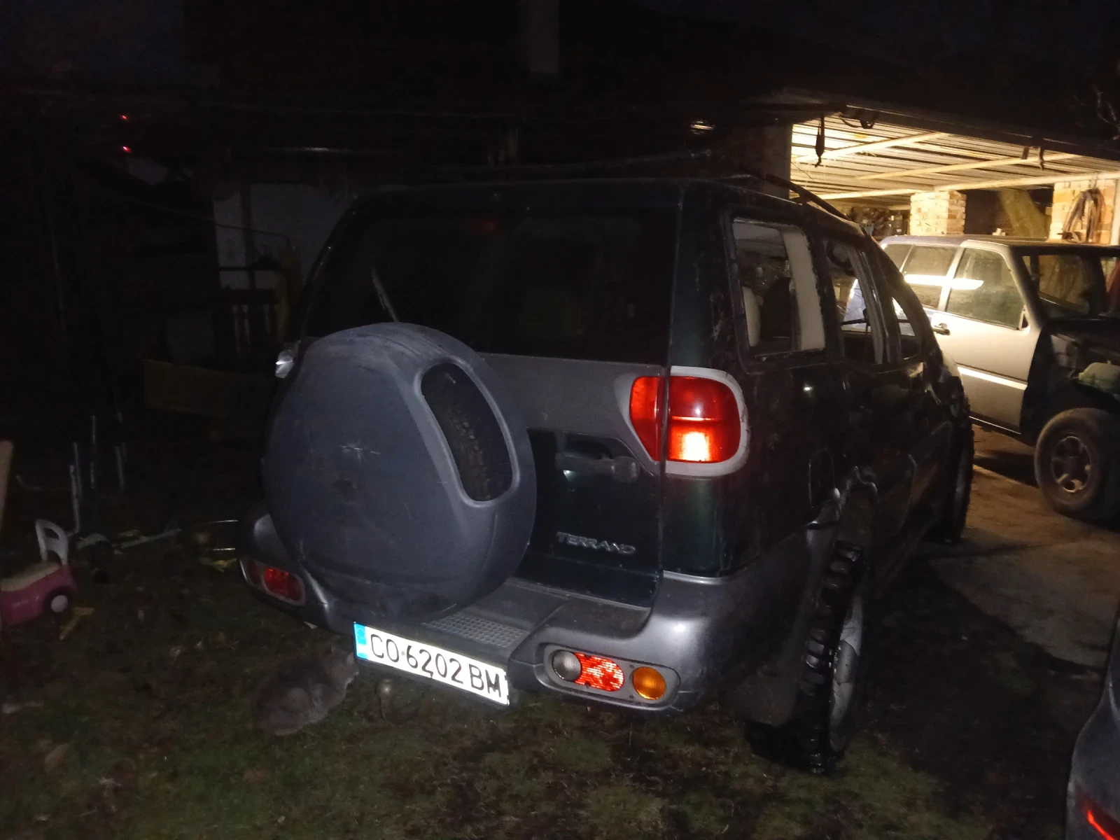 Nissan Terrano На части - изображение 2