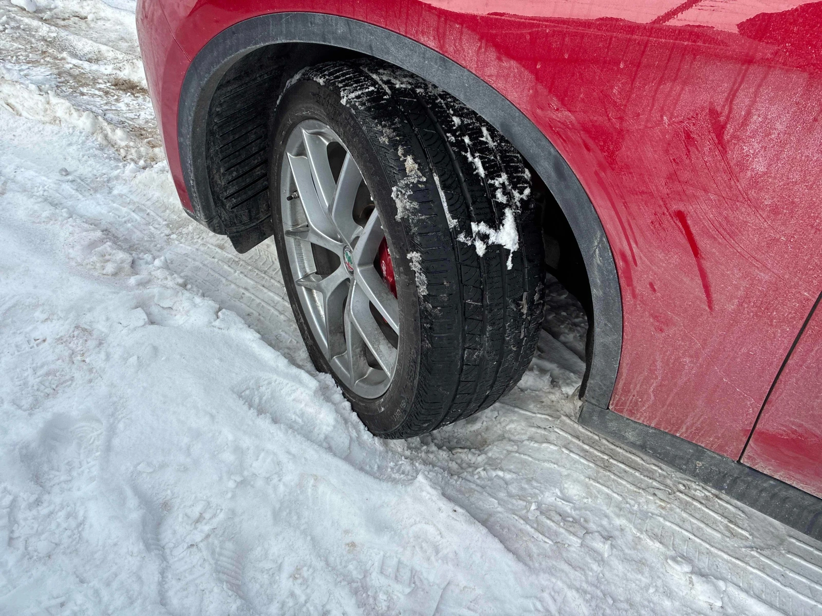 Alfa Romeo Stelvio Ti Q4 280кс * Възможност за Лизинг*  - изображение 6