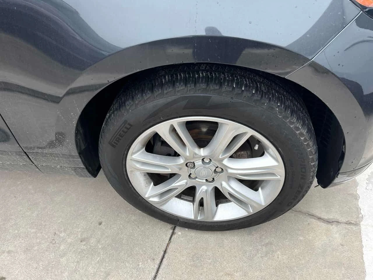 Land Rover Range Rover Velar * S * CARFAX * ПАНОРАМА * KEYLESS * ПОДГРЕВИ, снимка 7 - Автомобили и джипове - 53741392