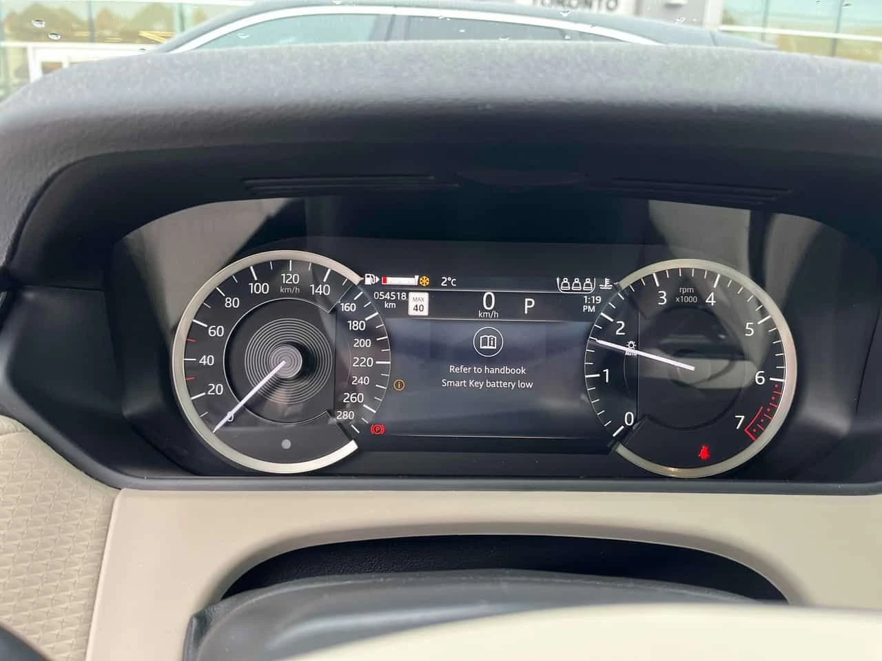 Land Rover Range Rover Velar * S * CARFAX * ПАНОРАМА * KEYLESS * ПОДГРЕВИ, снимка 8 - Автомобили и джипове - 53741392