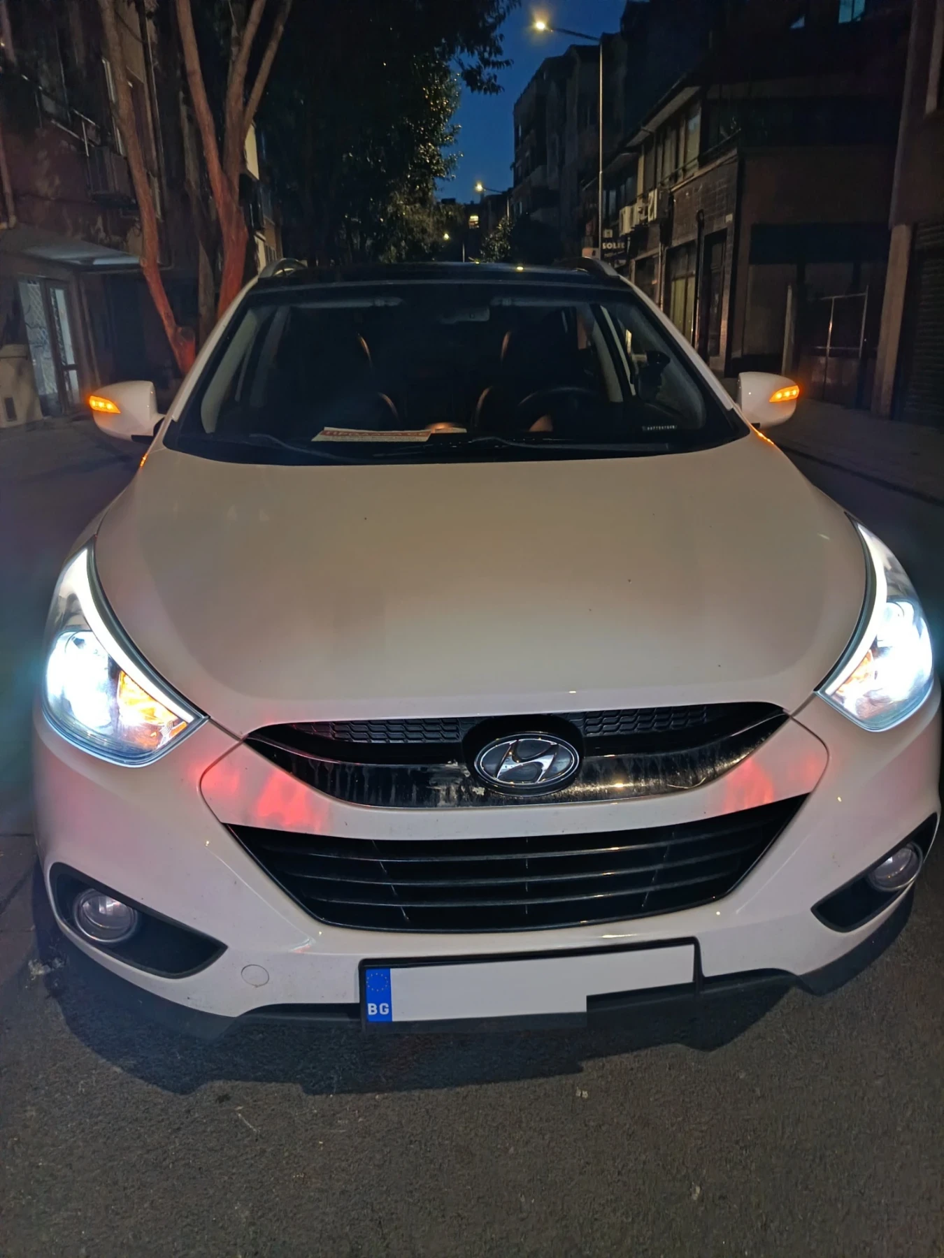 Hyundai IX35 1.7D, снимка 12 - Автомобили и джипове - 54178576
