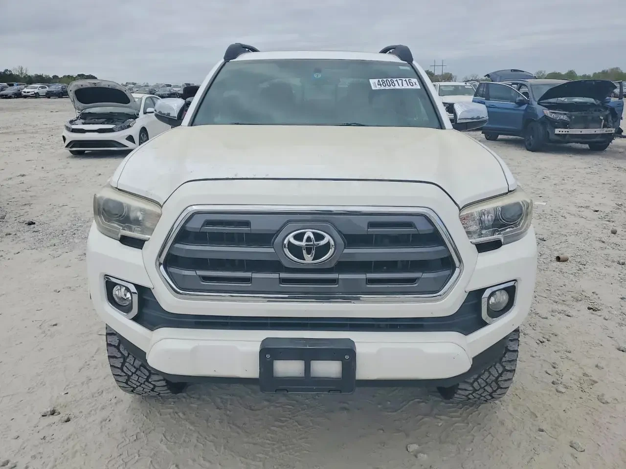 Toyota Tacoma LIMITED 4X4, снимка 3 - Автомобили и джипове - 54590639