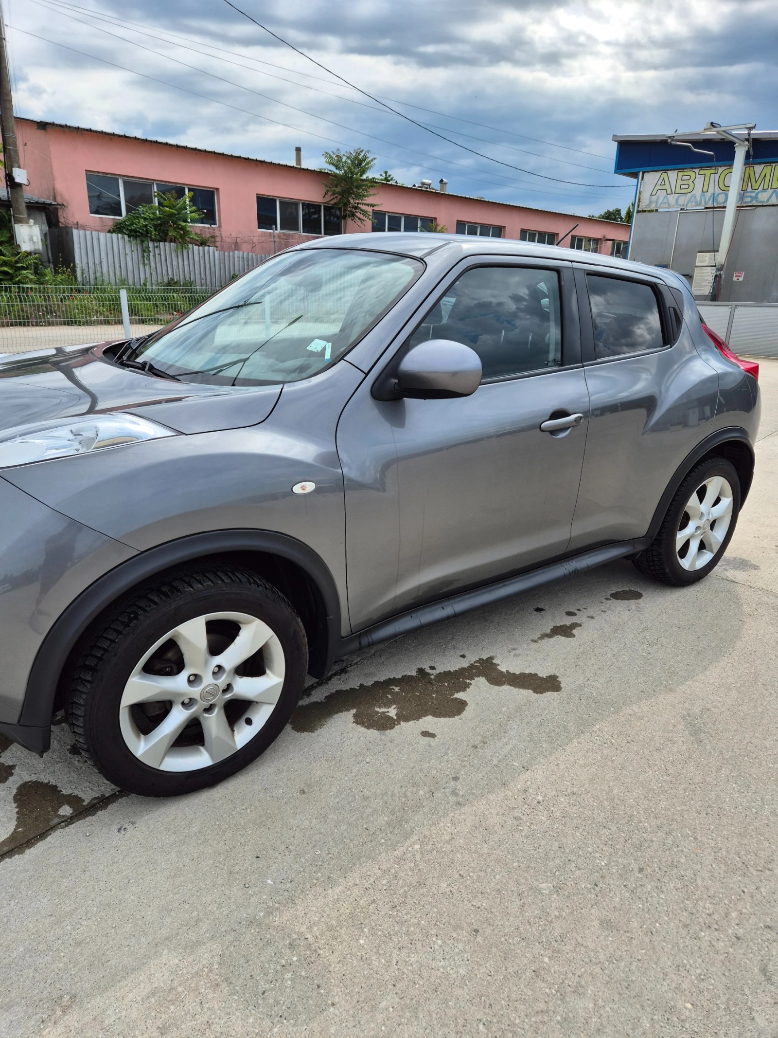 Nissan Juke 1.6, снимка 3 - Автомобили и джипове - 54727115
